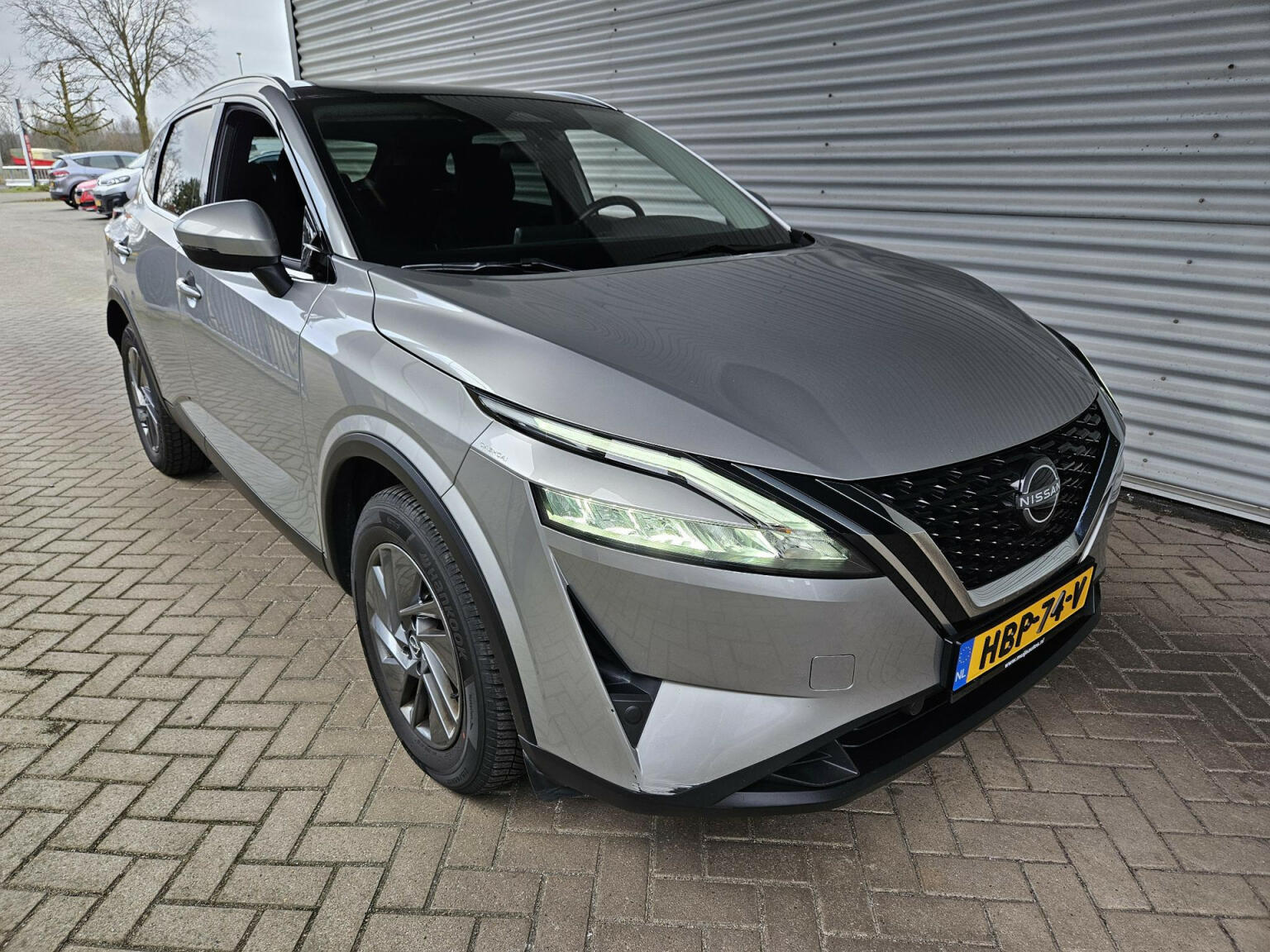 Nissan-QASHQAI-7